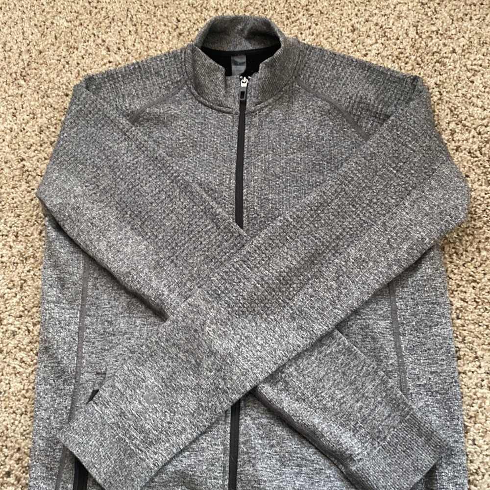 Mens large lululemon engineered warmth zip jacket